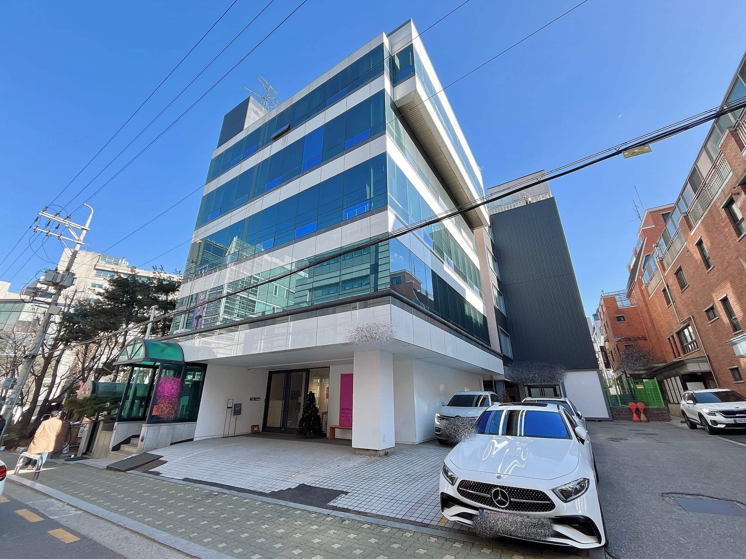 압구정역 도보권 빌딩 사진 1