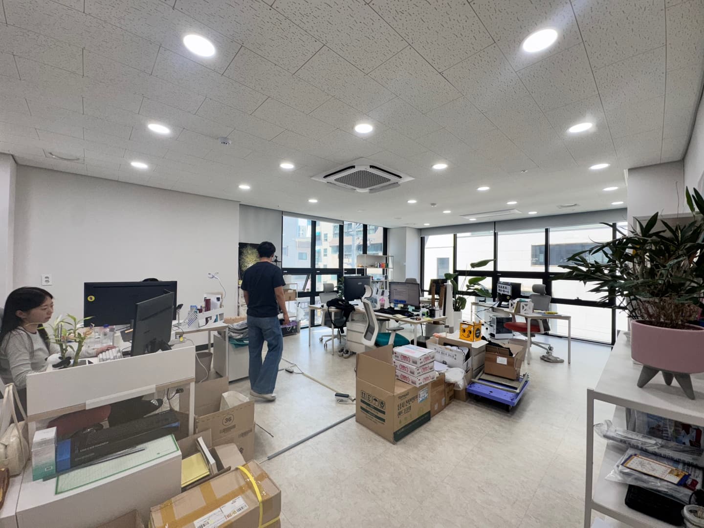 인재빌딩 사진 1