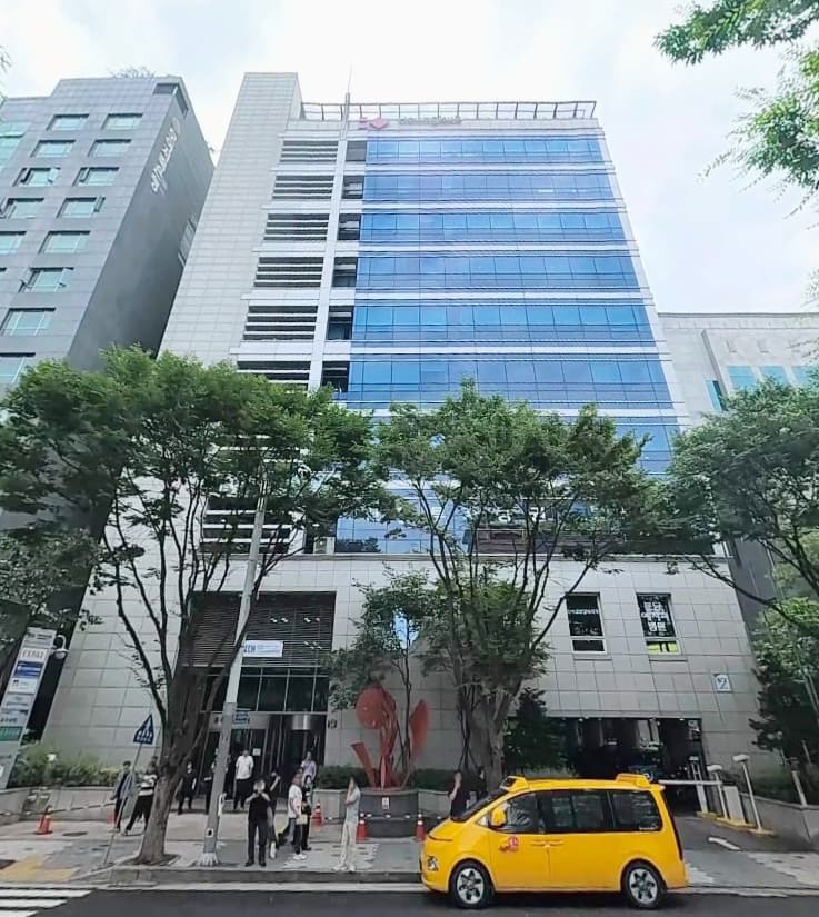 흥국생명빌딩 사진 1