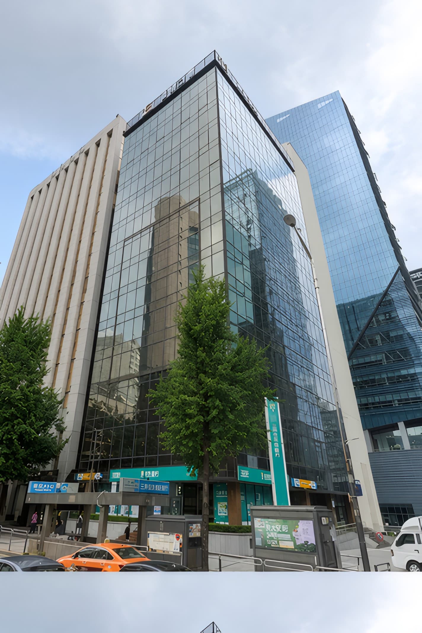 교원명동빌딩 사진 2