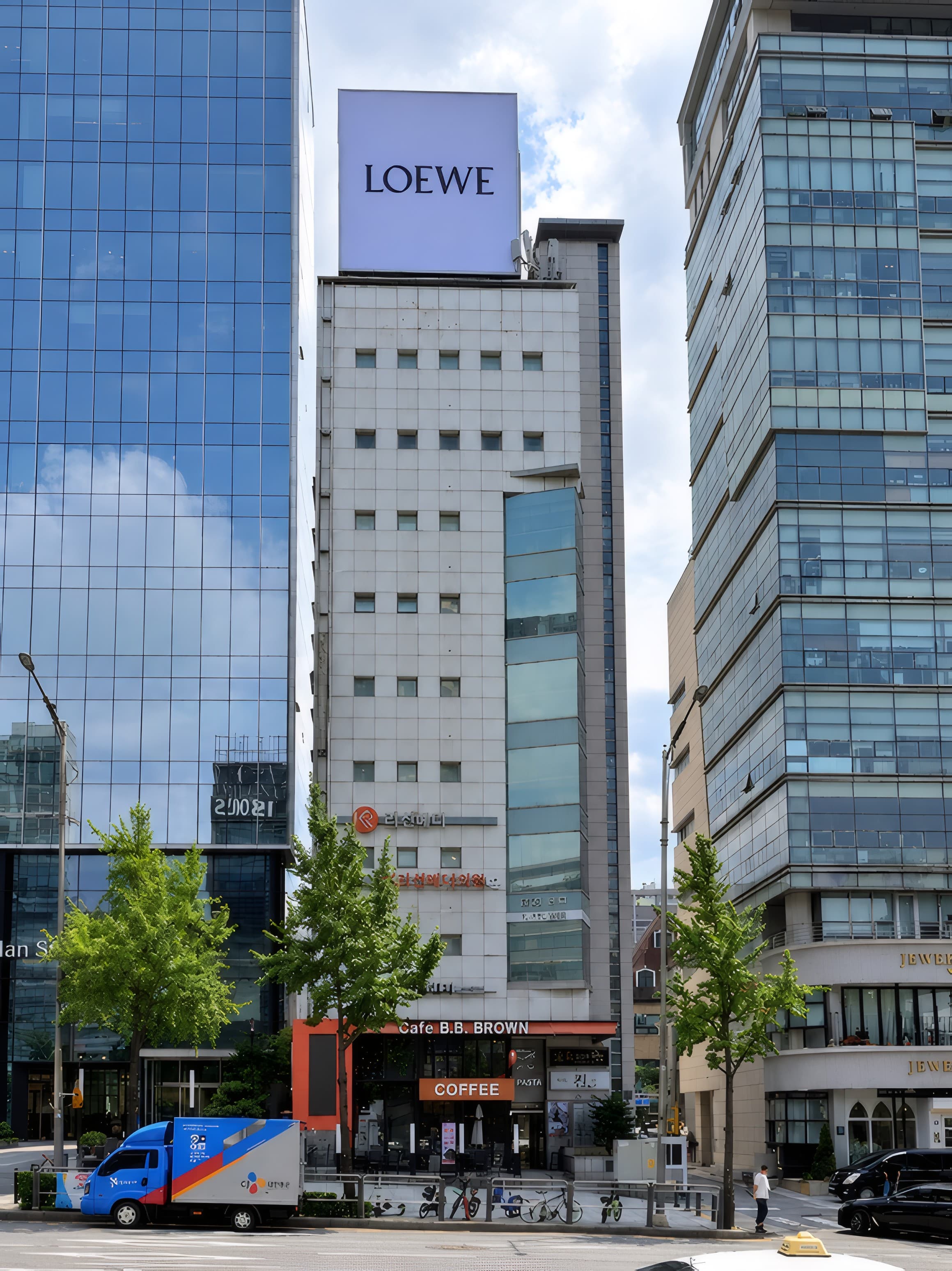 DS TOWER 사진 1