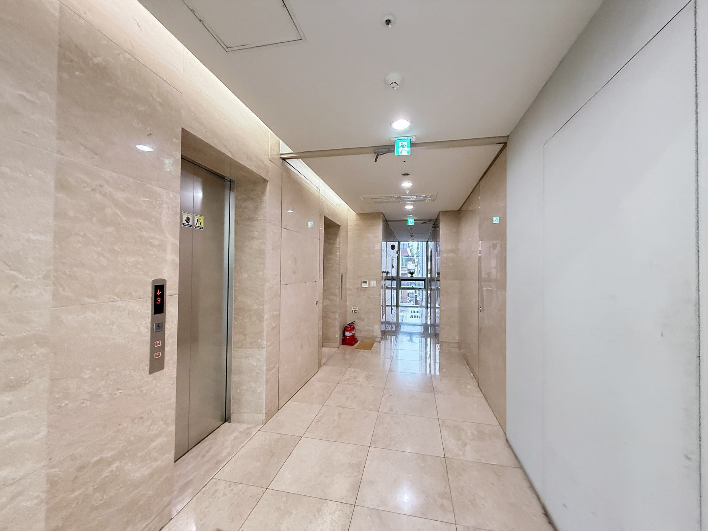 KJ Tower 주건축물제 사진 2