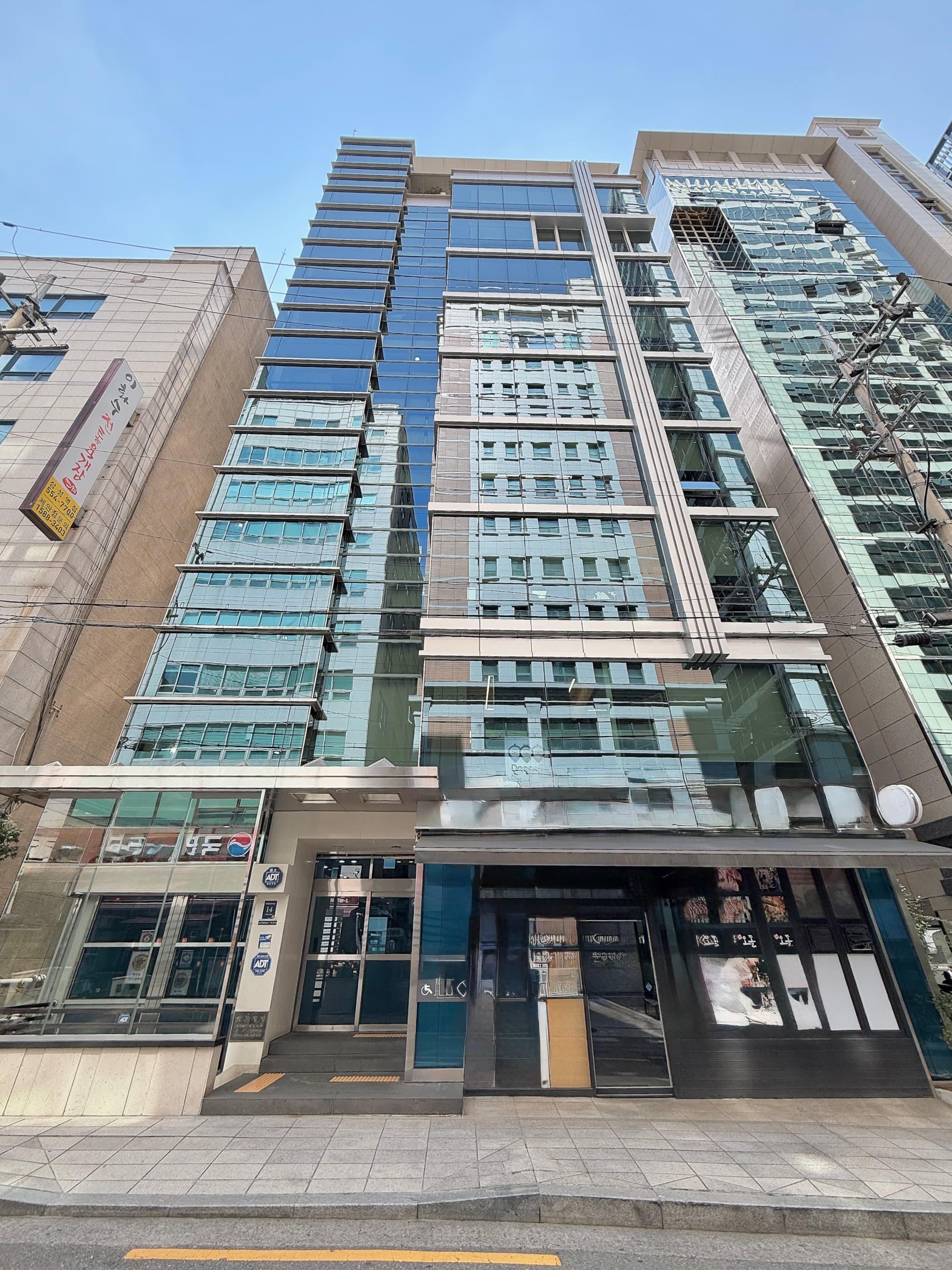 윤천빌딩 사진 1