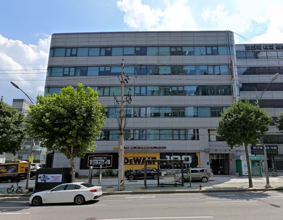 윤일빌딩 사진 1
