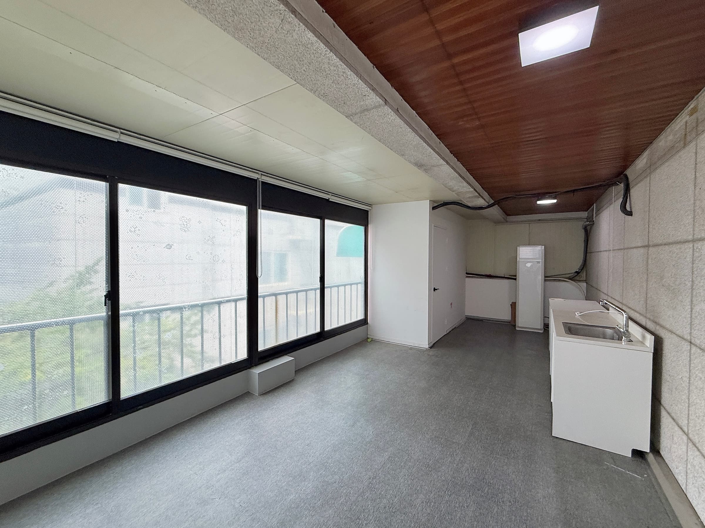 라인(LINE) 272 사진 8